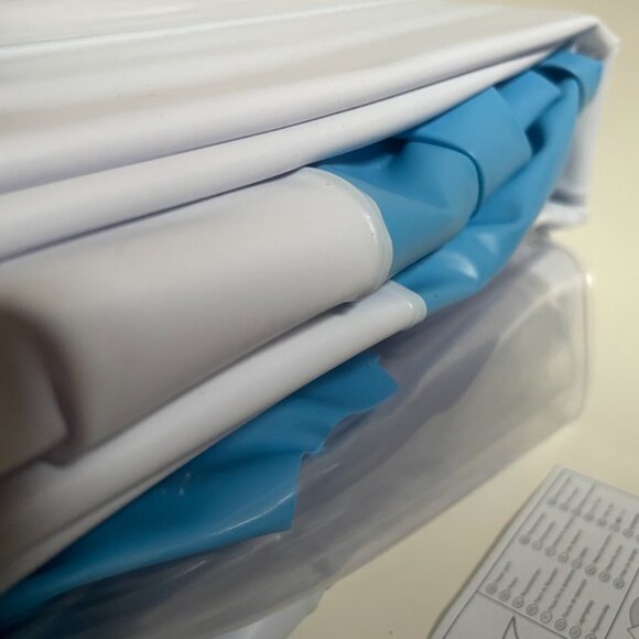 Hoovy Tanning Pool Float - Picture 6 of 7